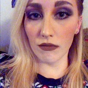 Meet your Posher, Vanessa